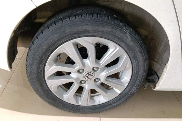 Used Honda Fit 2018 1.5L CVT Comfort Sunroof Version