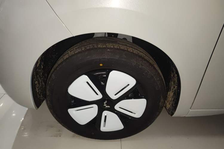 Used Wuling Hongguang MINIEV 2025 Four-Door Version Advanced Edition
