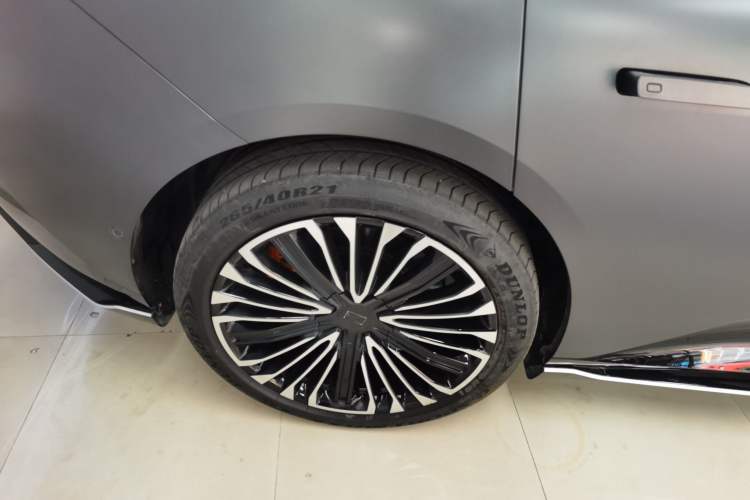 Used Avatr 12 2024 650 Three-Laser All-Wheel Drive GT Version
