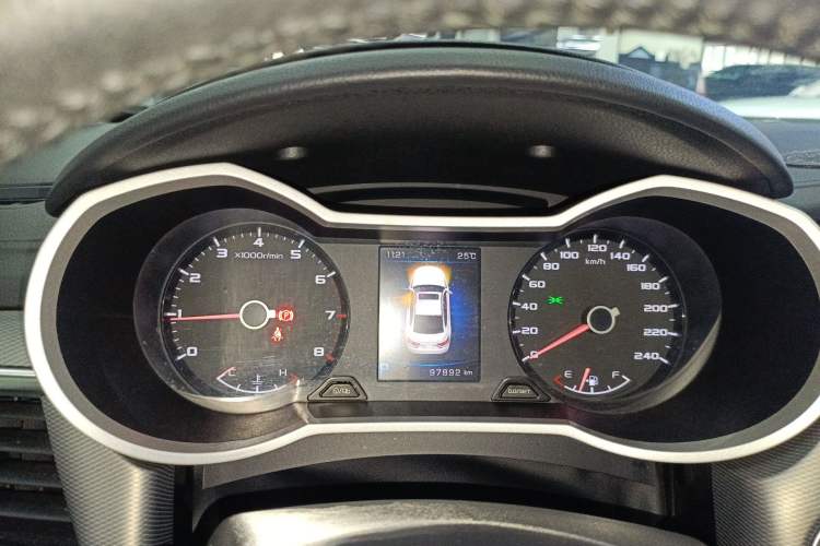 Used Geely Auto Emgrand GL 2018 1.8L DCT Elite Smart Connectivity Version Instrument Cluster