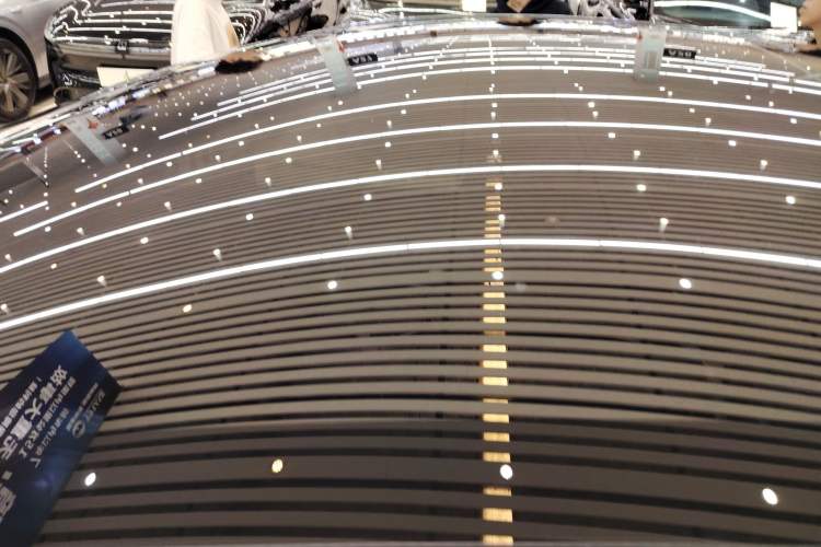 Used Tesla Model Y 2025 Rear-Wheel-Drive Version
