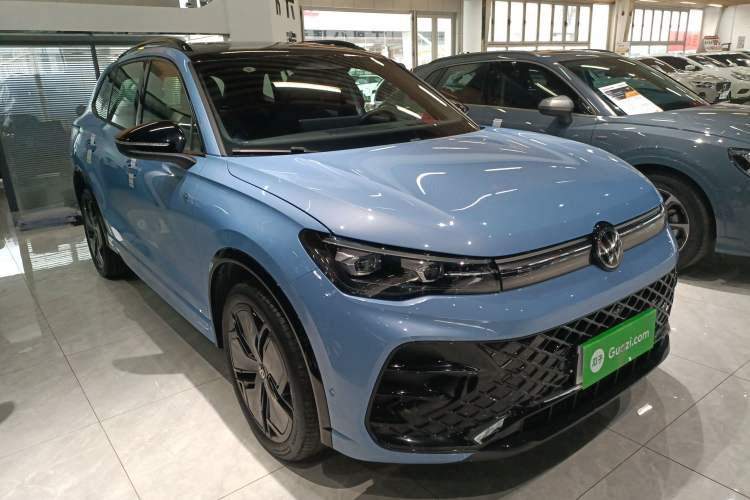 Used Volkswagen Tiguan L 2024 PRO 380TSI Four-Wheel Drive R-Line Prestige Edition Exterior 1