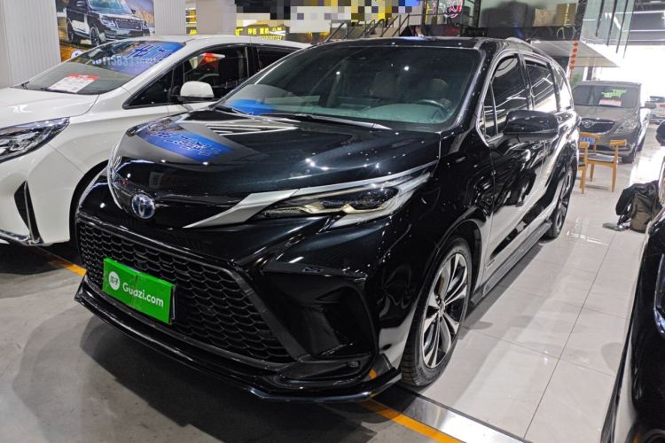 Used Toyota Granvia 2023 2.5L Hybrid Prestige VIP Edition