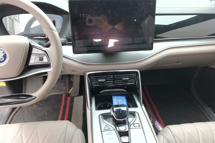 Used BYD Tang New Energy 2025 DM-i 115KM Prestige Model