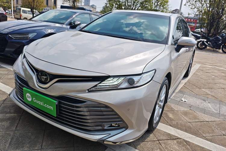 Used Toyota Camry 2018 2.0G Luxury Edition