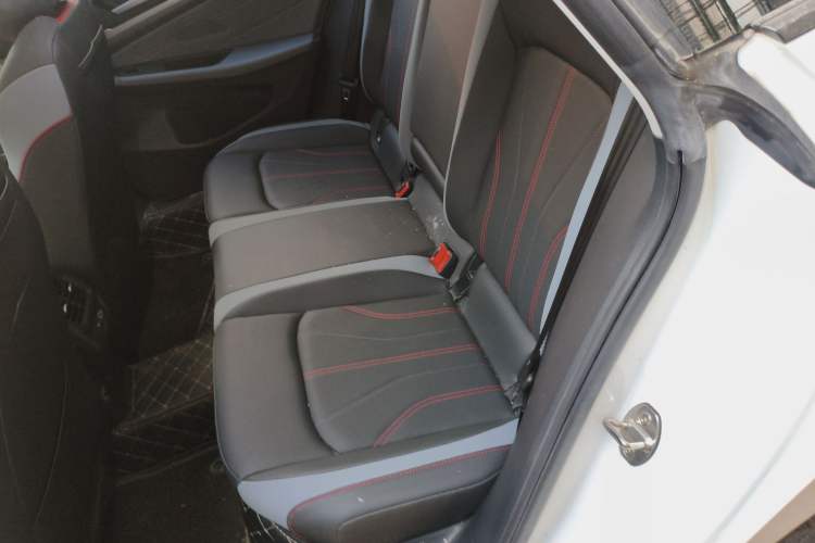 Used Volkswagen Lamando 2023 Lavida L 280TSI DSG Spicy Edition Left Rear Seat