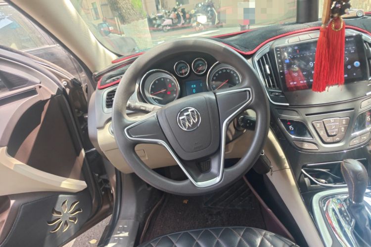 Used Buick Regal 2015 2.0L Leading Fashion Edition