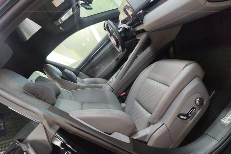 Used Zeekr 001 2024 ME Edition 100 kWh All-Wheel Drive Right Front Seat