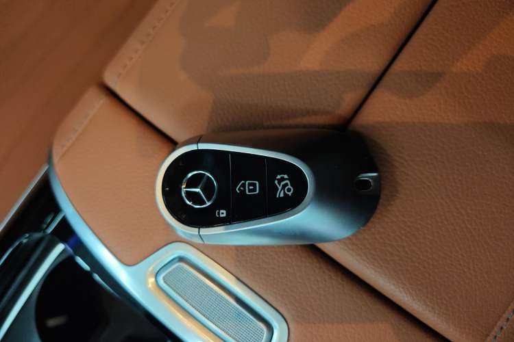 Used Mercedes-Benz S-Class 2023 S 400 L Business Model Vehicle Key