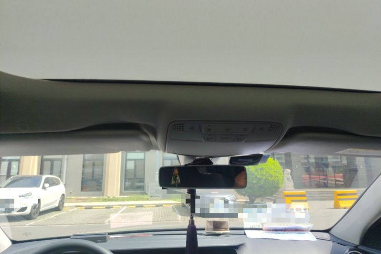 Used Mercedes-Benz E-Class 2018 E 300 L Sporty and Stylish Model Headliner