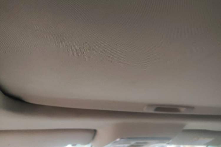 Used Geely Auto Emgrand GL 2018 1.8L Manual Elite Smart Connectivity Version
