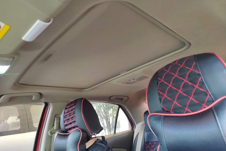 Used Toyota Vios 2011 1.6L GL-i Sunroof Version AT
