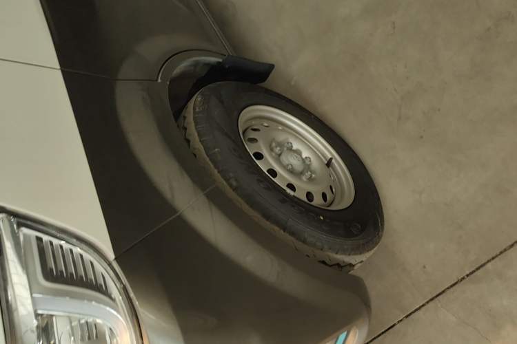 Used CHANGAN KUAYUE Xing V7 EV 2025 Model, 316km Luxury Version, 6-seater, Double Doors, 50.38kWh Exterior 4