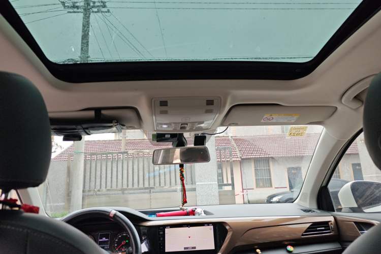 Used Volkswagen Tharu 2020 280TSI Two-Wheel Drive Luxury Plus Version China VI Standard Headliner