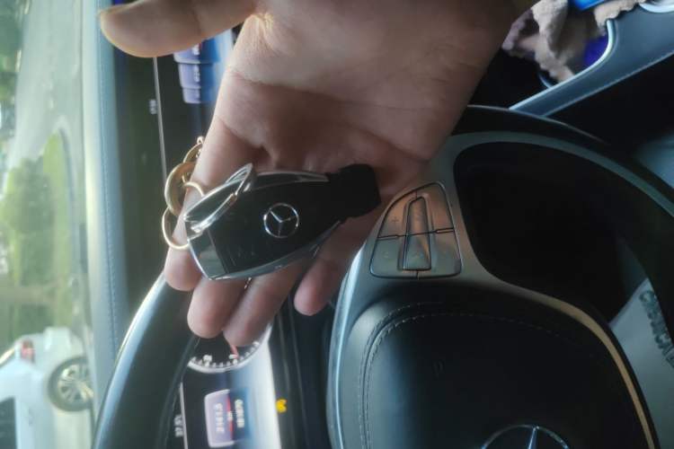 Used Mercedes-Benz S-Class 2016 S 320 L Business Model