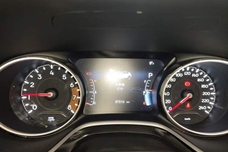 Used Jeep Compass 2017 200T Automatic Family Edition
