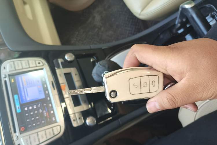 Used Ford S-MAX 2008 2.3L 7-Seater Luxury Version
