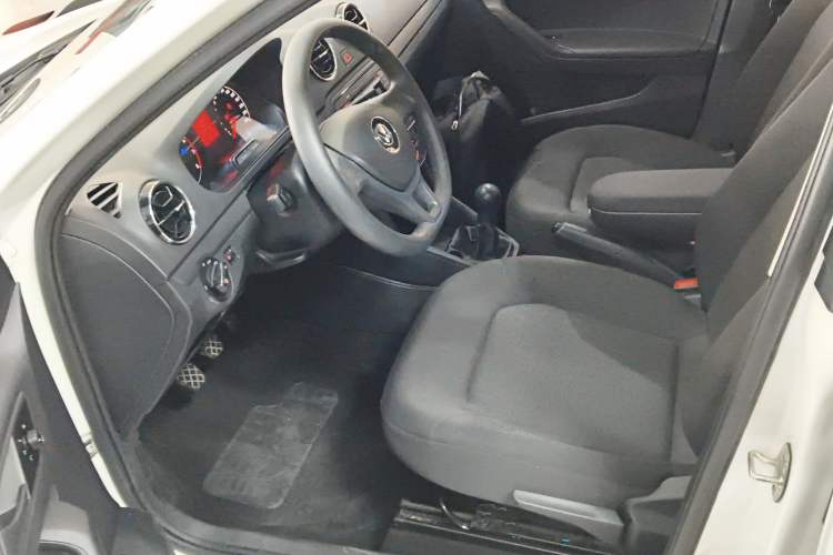 Used Volkswagen Jetta 2019 Dream Edition 1.4L Manual Fashion Version Left Front Seat