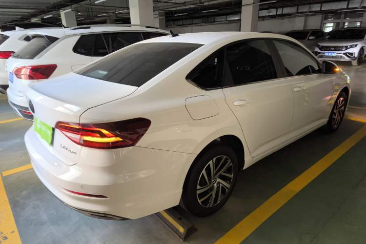 Used Volkswagen Lavida 2022 280TSI DSG Comfort Edition Rear Right 45 Deg