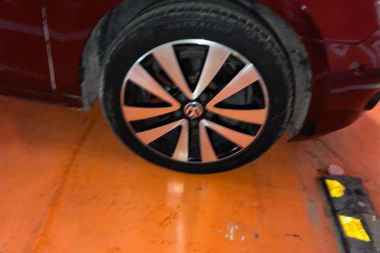 Used Volkswagen Golf (Import) 2012 1.4TSI Luxury Convertible Edition