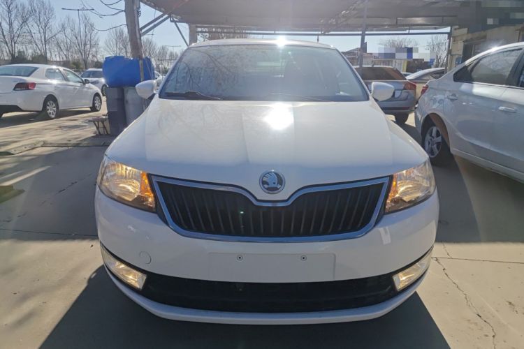 Used Skoda Rapid 2013 1.6L Automatic Smart Selection Model