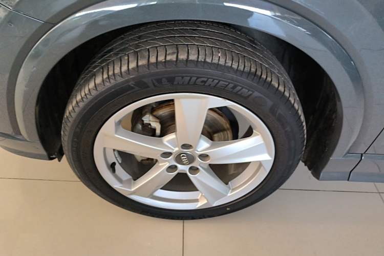 Used Audi Q2L 2020 35 TFSI Fashionable and Elegant Model Left Front Wheel Hub