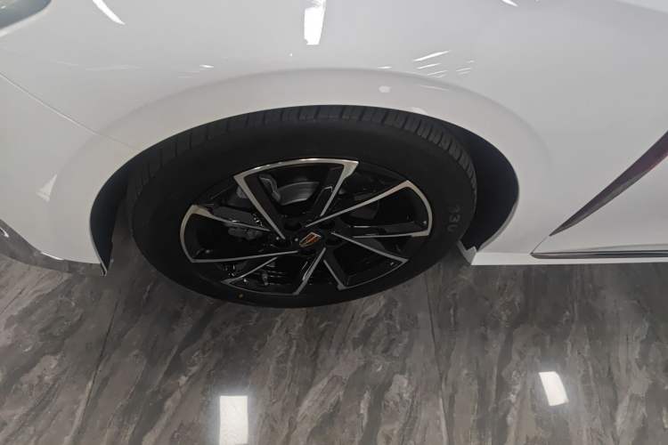 Used Hongqi H6 2024 2.0T ZhiMei Edition Exterior 4