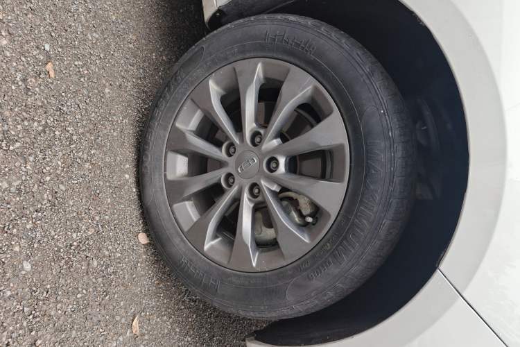 Used Geely Auto Emgrand New Energy 2022 EV Pro Ride-Hailing Version Ternary Lithium
