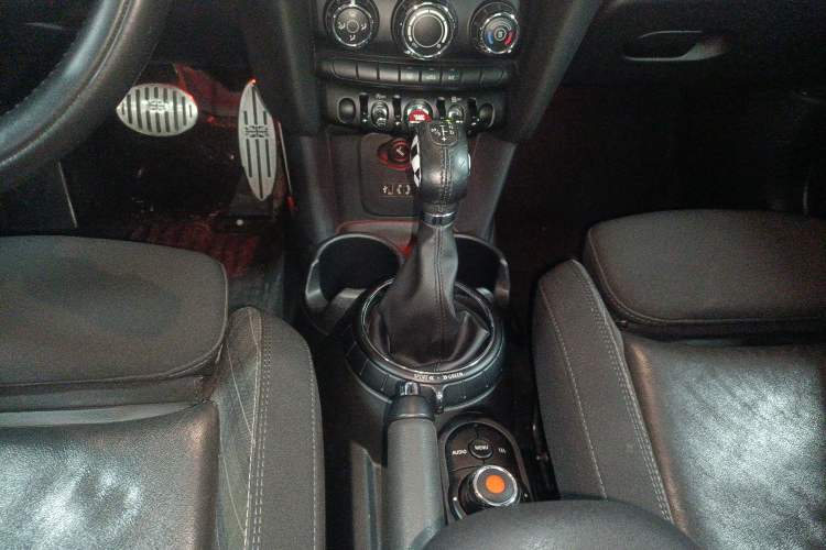 Used MINI MINI 2016 1.5T COOPER Five-Door Edition