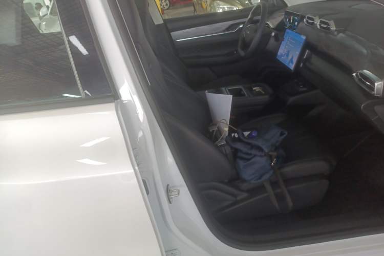 Used Dongfeng Aeolus SKY EV01 2025 530 km AIR Elite Edition