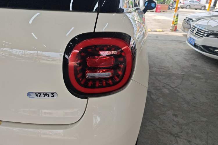 Used JAC Yiwei 3 2023 505km Pro+