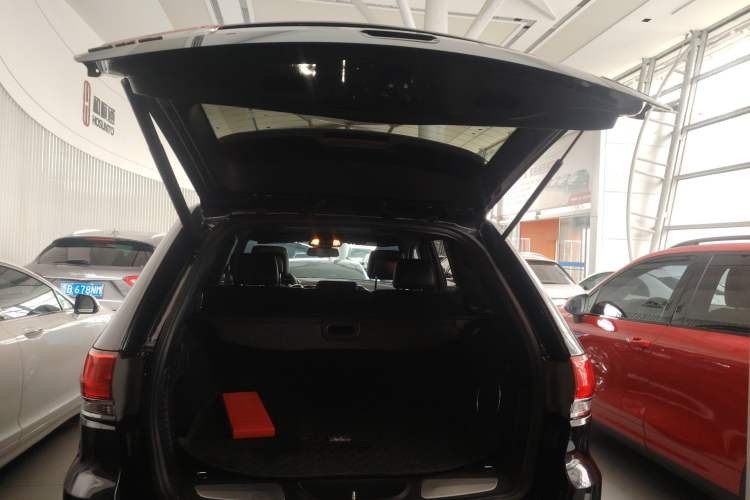 Used Jeep Grand Cherokee (Import) 2014 3.0L Comfort Navigation Edition
