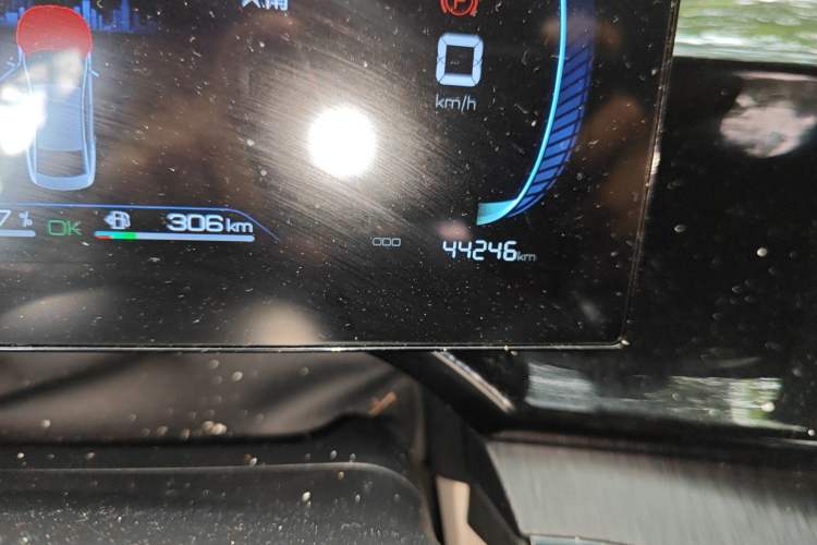 Used BYD Qin PLUS 2023 Champion Edition DM-i 55KM Leading Model Odometer Close Up