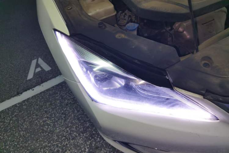 Used CHANGAN Eado 2019 High-Energy Edition 1.6L GDI Manual Pioneer Model China VI Standard
