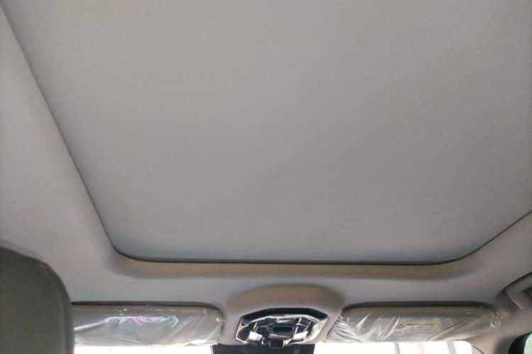 Used JETOUR Traveler 2023 2.0T All-Wheel-Drive CrossPRO Headliner