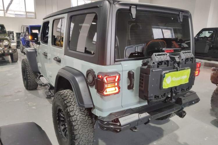 Used Jeep Wrangler 2024 2.0T Robin Hood Four-Door Edition
