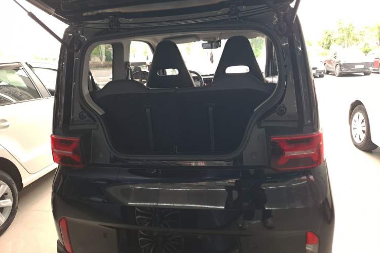 Used Wuling Hongguang MINIEV 2022 GAMEBOY 200km Gaming Edition with Lithium Iron Phosphate Trunk