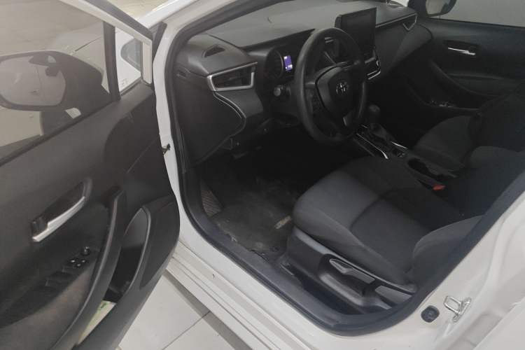 Used Toyota Levin 2022 Facelift TNGA 1.5L CVT Progressive Edition
