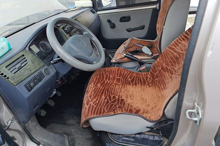 Used Jinbei Hiace X30 2020 1.5L Super-Comfortable Version China VI Standard SWC15M Left Front Seat