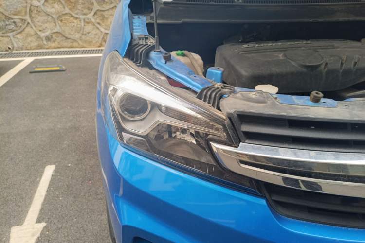 Used Dongfeng Fengon S560 2018 1.8L Manual Urban Model 5 Seats