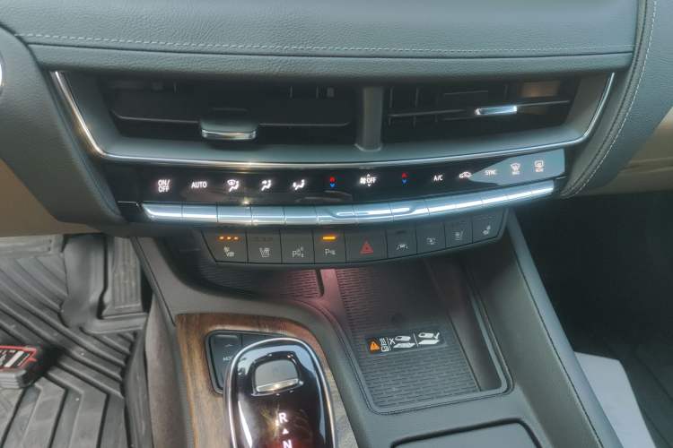 Used Cadillac CT5 2025 28T Track Performance Edition
