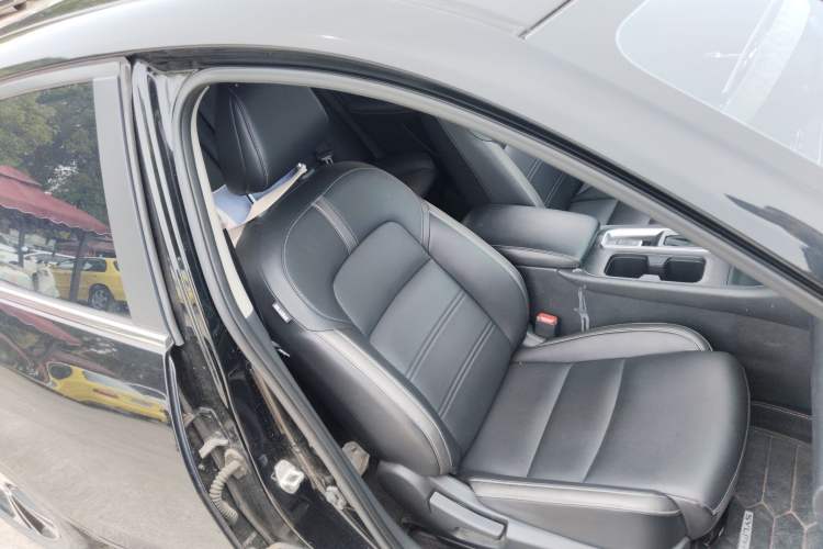 Used Nissan Sylphy 2022 1.6L XL CVT Enjoyment Edition Right Front Seat