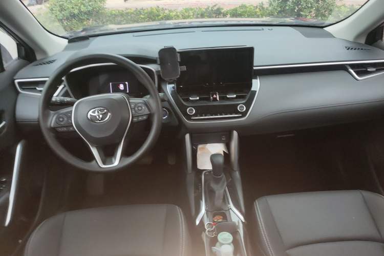 Used Toyota FRONTLANDER 2023 2.0L Smart Electric Hybrid Dual-Engine Luxury Edition