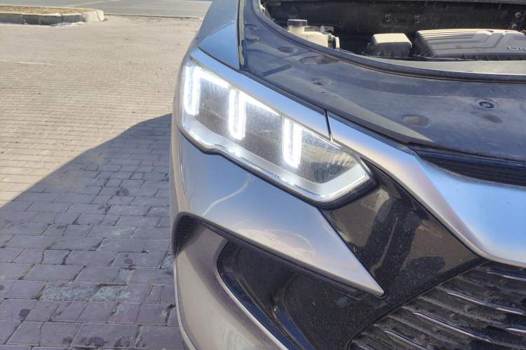 Used BYD Song Pro New Energy 2024 HONOR Edition DM-i 71KM Navigation Model