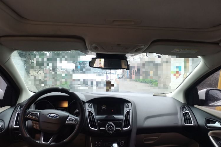 Used Ford Focus 2015 Sedan EcoBoost 180 Automatic Flagship Model