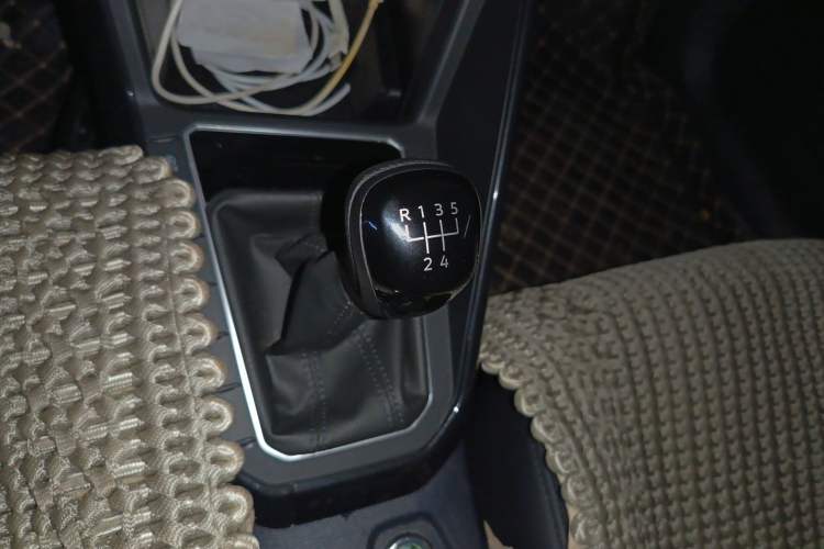 Used Volkswagen Lavida 2023 New Sharp 1.5L Manual New Comfort Edition