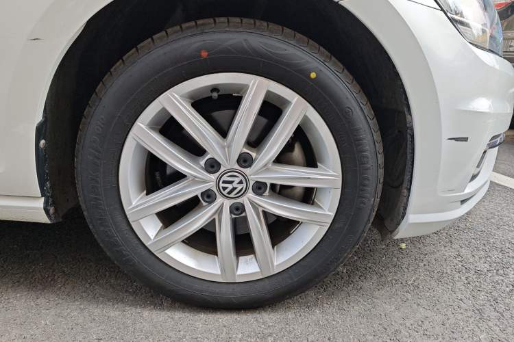 Used Volkswagen Golf 2019 1.6L Automatic Comfort Model China V Standard
