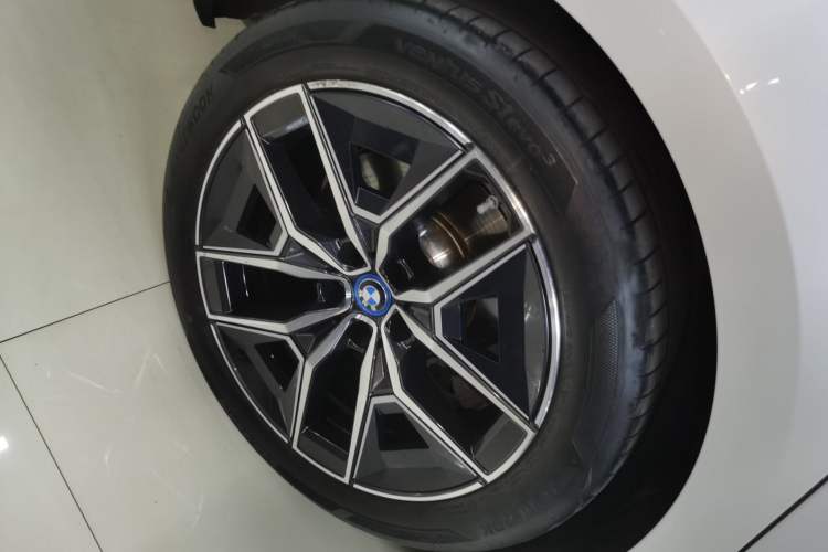 Used BMW i5 2024 eDrive 35L M Sport Package