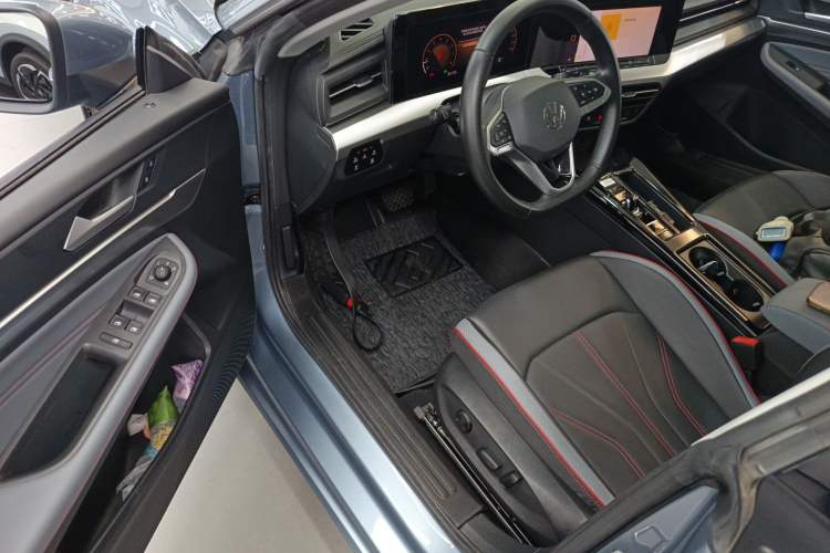 Used Volkswagen Lamando 2023 Lavida L 280TSI DSG Spicy Edition Driver Seat