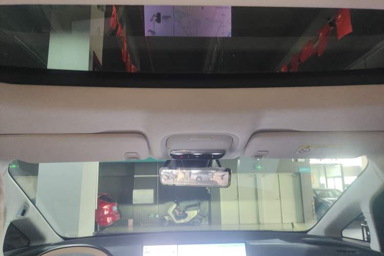 Used XPeng X9 2024 702 Ultra-Long Range Pro